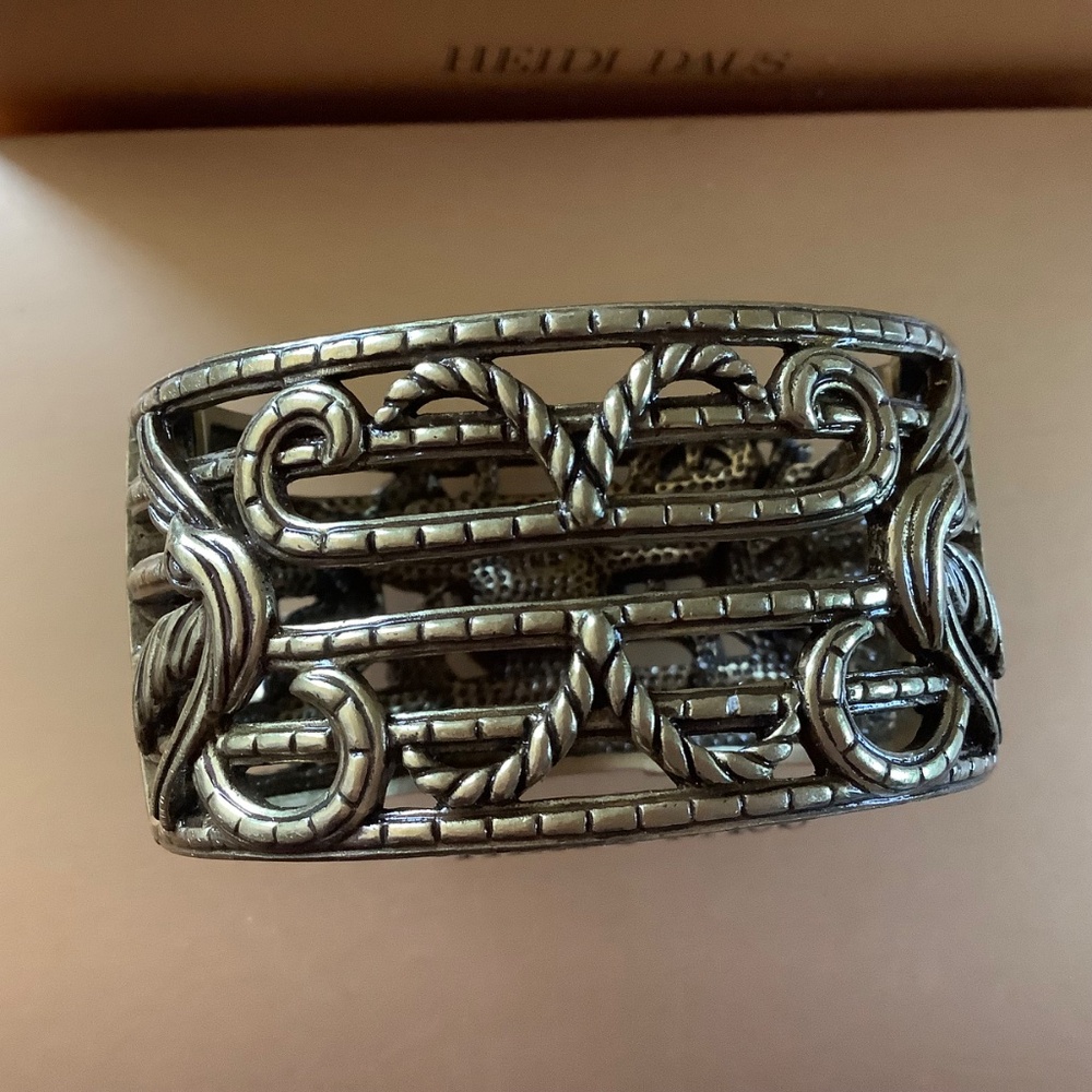 Heidi Daus Vintage Crystal Cuff Bracelet Aqua Clear SZ M/L - Picture 13 of 16